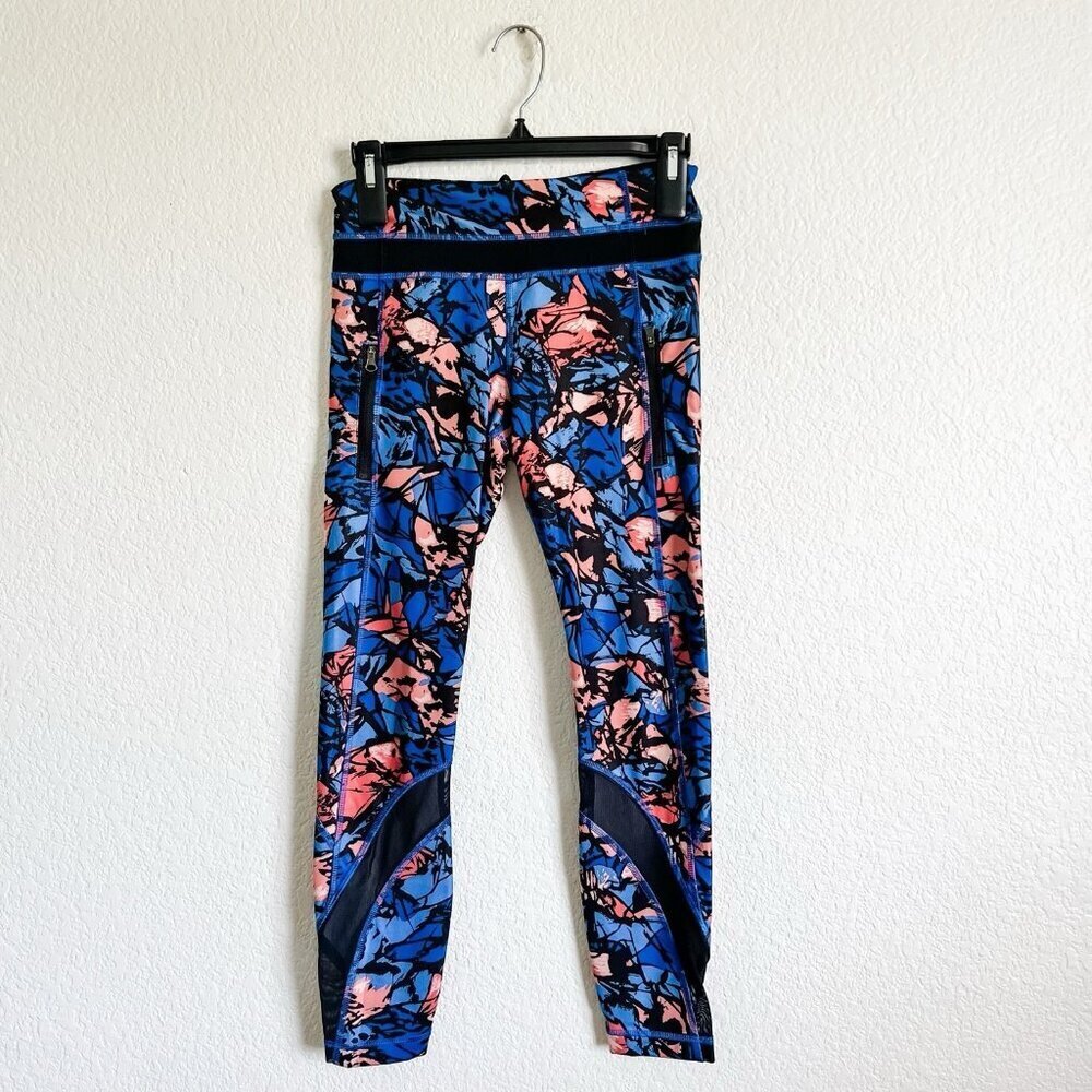 Lululemon Size 4 Inspire Tight II Paint Storm Harbor Blue Multi  Active Leggings
